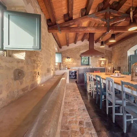 Ideal 14 Pe Private Pool * Giardini Naxos